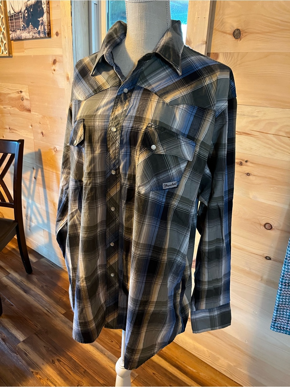 Wrangler Pearl Snap Button Plaid Shirt in Olive, Navy & Tan Size XL